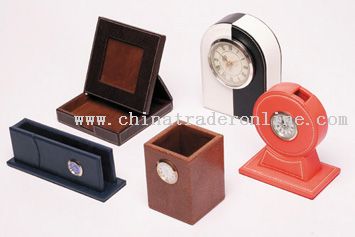 desk pen holder with clock from China