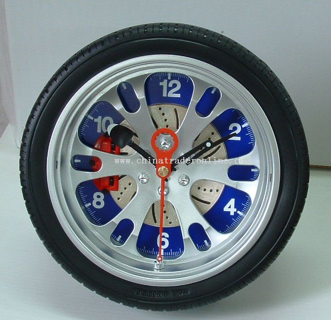 Wheel Wall Clock With Wire Stand from China