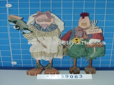 standing hare and cock with wooden legs 2/s from China