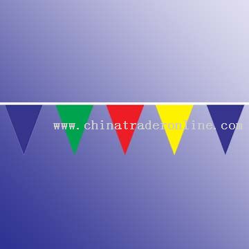 Bunting 30 x 40 cm triangles, PE thickness 80 microns, 2.3 pcs per meter, 45 meters
