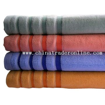 Solid Velor Bath Towel with Border