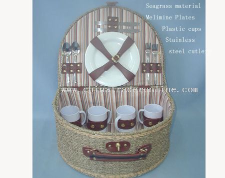 Seagrass picnic basket from China