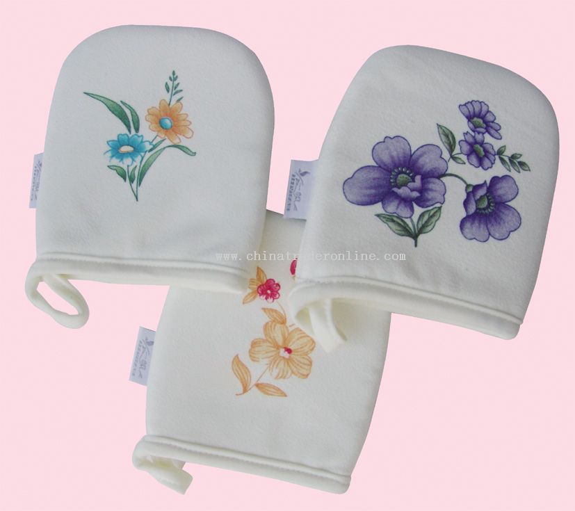 microfiber cosmetic product from China