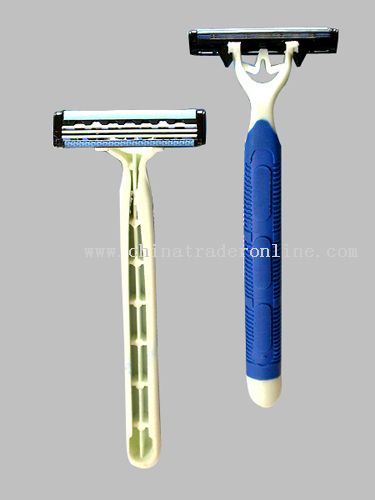 Triple blade stainless steel triple coated Razor