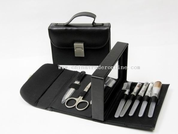 9pc Cosmetic Brush & Manicure Set In Leather Pouch