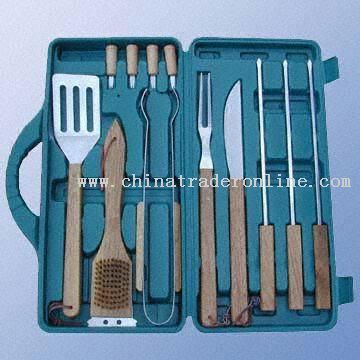 12-Piece Stainless Steel Barbecue Tool Set with Rubber Wooden Handles from China