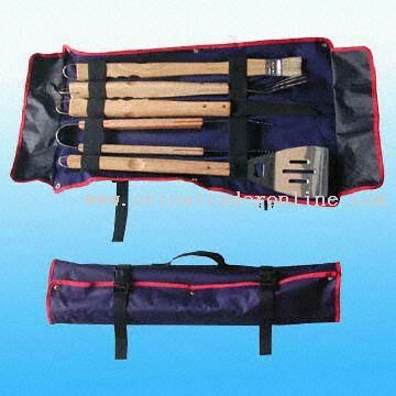 Piece Barbecue Utensils Set in Nylon Bag from China