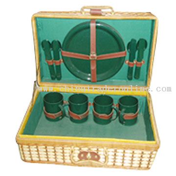 Fern & Bamboo Picnic Basket for 4 Persons from China