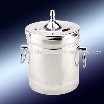 Compact-sized Ice Bucket in Dual-Layered with Lid, Tong