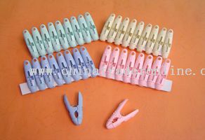 A-shape clip