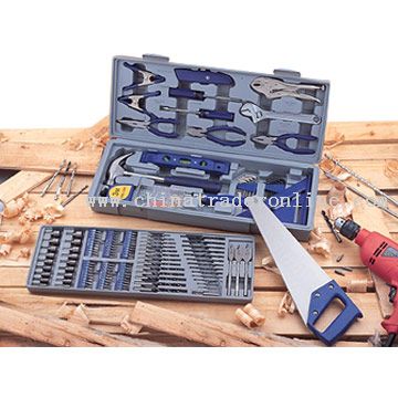 141pcs Deluxe Tool Kit