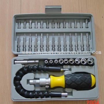 Screwdriver and Bit Set