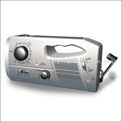 Rechargeable solar/Dynamo portable radio