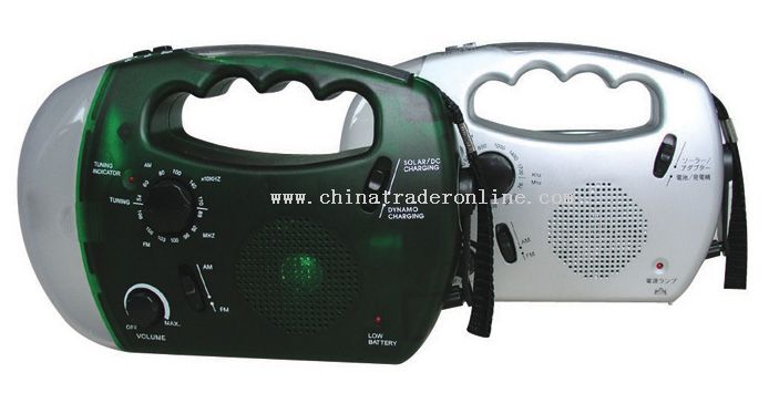 Multifunction Lantern with AM/FM Radio