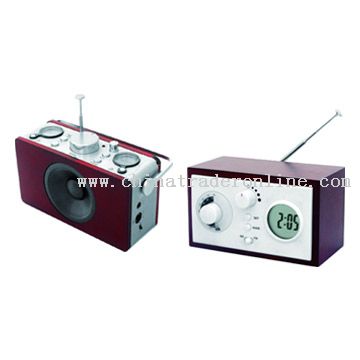 AM/FM Radio with Multifunction Alarm Clock