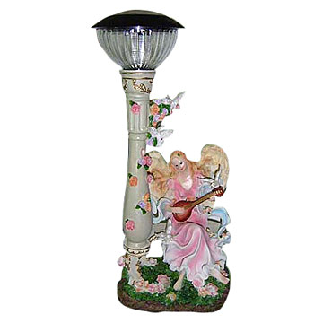 solar resin garden lantern from China