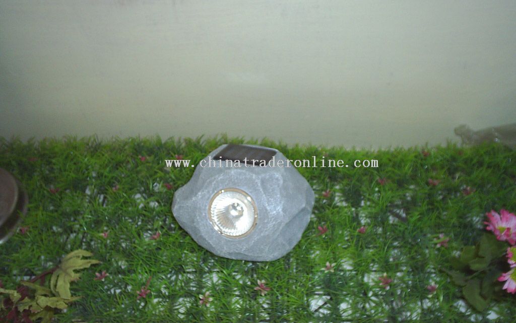 Solar stone lamp