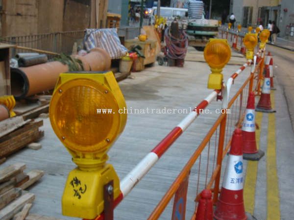 solar traffic warning light from China