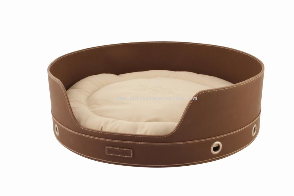 leather pet bed