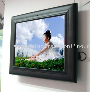 14 inch Digital Advertising Player in Wooden Frame