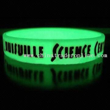 Glow-in-the-dark Silicone world cup Wristband/Bracelet from China