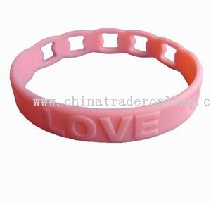 Novel silicone bracelet