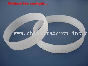 UV silicone bracelet from China