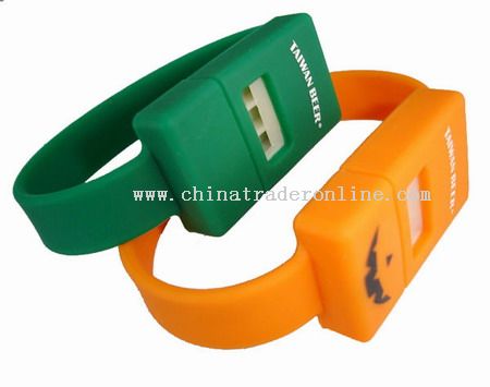 Whistle silicone bracelet from China