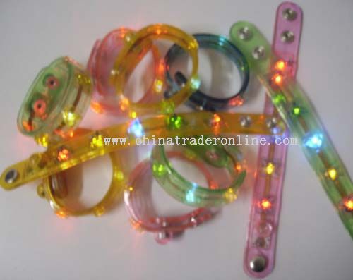 Blinking spiked led flashing bracelet with colorful lights from China