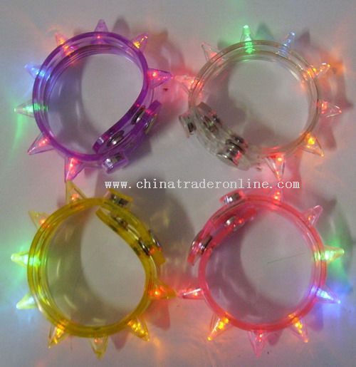 Blinking spiked led flashing bracelet with colorful lights from China