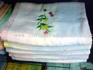 JACQUARD TOWEL