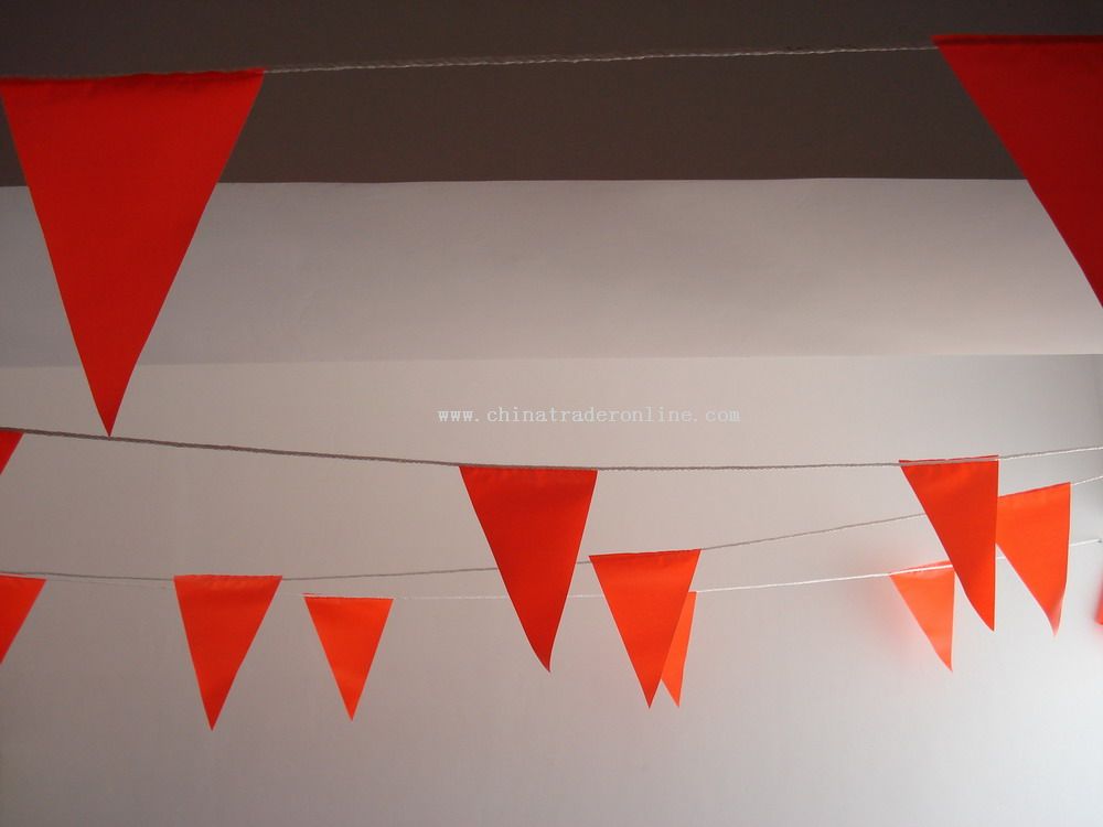 orange Pennant String