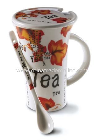 Tea mug (0,30 litre) with lid and teaspoon in a gift box.