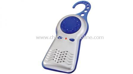 SHOWER RADIO  Waterproof auto scan radio. Requires 2 x AAA batteries (not included) from China