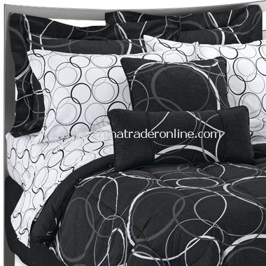 Bancroft Black Bedding Set Model No.:CTO38543 Bancroft Black Bedding Set Model No.:CTO38543