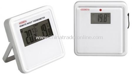 RF CONTROL WEATHER STATIONThermometer with radio frequency for in -and outside. Requires