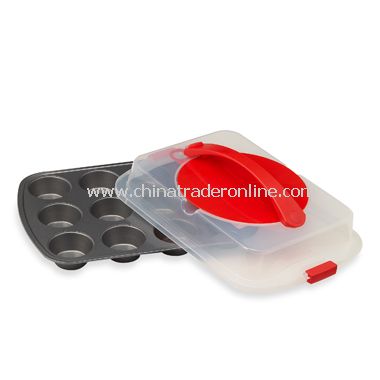 Betty Crocker Bake n Take Cupcake Pan / Carrier Combo