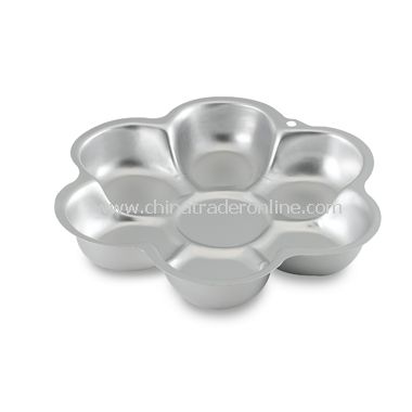 Wilton Dancing Daisy Flower Cake Pan from China