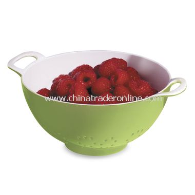 Green/White 24-Ounce Melamine Berry Colander