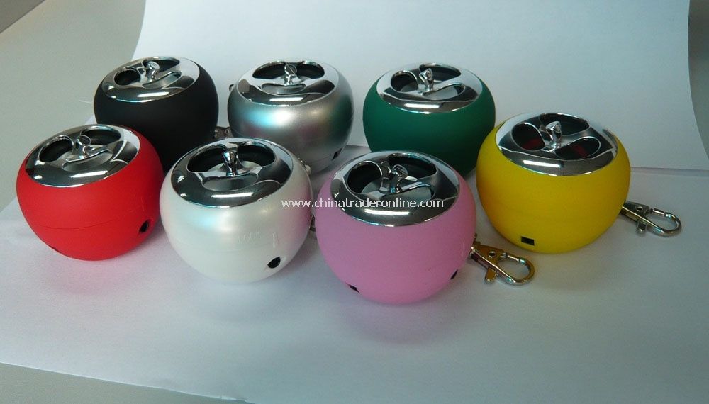 mini speaker with keyring