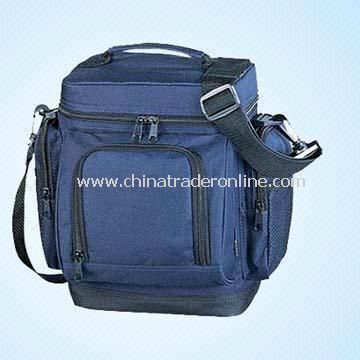 600D Cooler Bag, Measuring 19.5 x 14.5 x 27cm with One Extra Zip Pocket on Front from China