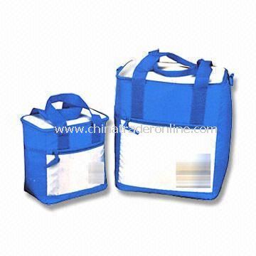 Blue Cooler Bags, Made of Nylon, Available in Custom Sizes, We Welcome Your OEM/ODM Orders from China