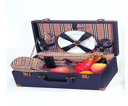 Outdoor Wooden Picnic Basketry for 2 Persons