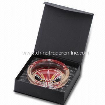 Gift Ashtray, Made of Glass, Measures 16 x 16 x 5.2cm, OEM Orders are Welcome