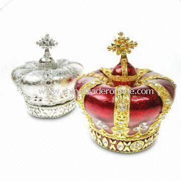 Crown Ashtray with Gold and Silver Plating, Made of Zinc-alloy