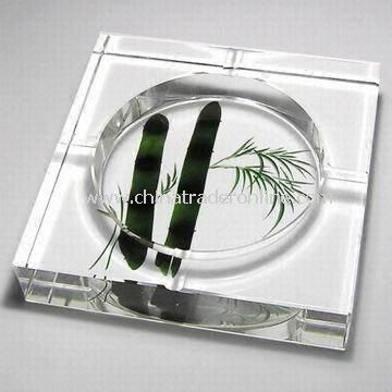 Crystal Ashtray, Various Sizes are Available, Customized Logos are Accepted from China