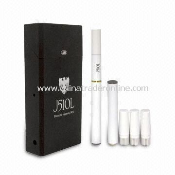 E-cigarette with USB Charger Box, No Tar and Other Carcinogenic Ingredients from China