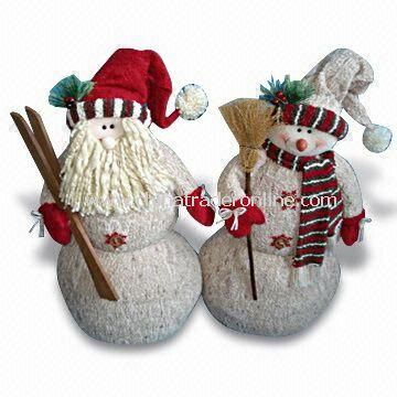 22-inch Bark-look Santa with Ski and Snowman with Broom