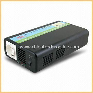 Solar Power-Charged Fully Automatic DC to AC Inverter & Charger with 300W Output and Full Shutdown