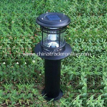 Solar Lawn Light with 6V/5Ah Battery Capacity and Zinc-plated Steel Pole